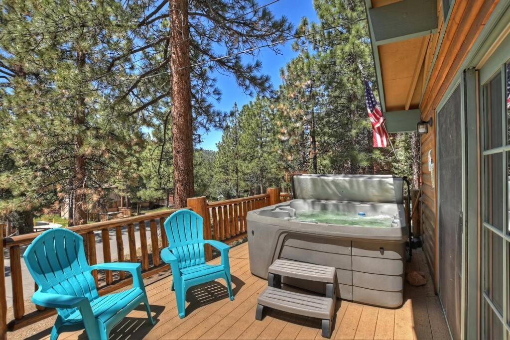 ビッグ・ベアー・レイク Chalet Monterey W/Hot Tub - Big Decks/Bbqヴィラ エクステリア 写真