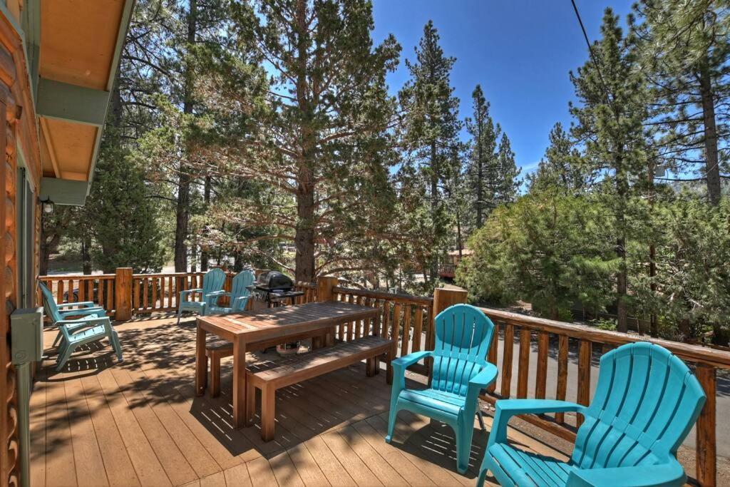 ビッグ・ベアー・レイク Chalet Monterey W/Hot Tub - Big Decks/Bbqヴィラ エクステリア 写真